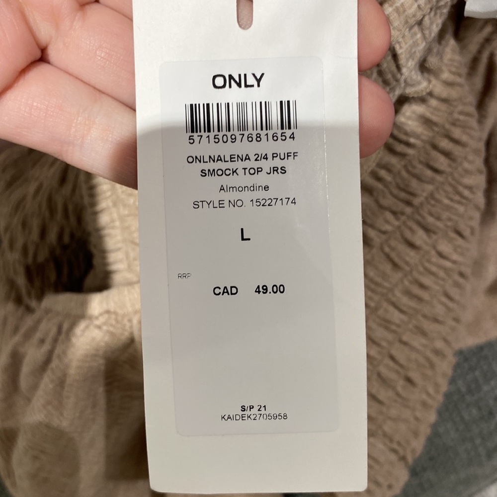 NWT ONLY Nalena Puff Smock Top - Picture 4 of 9